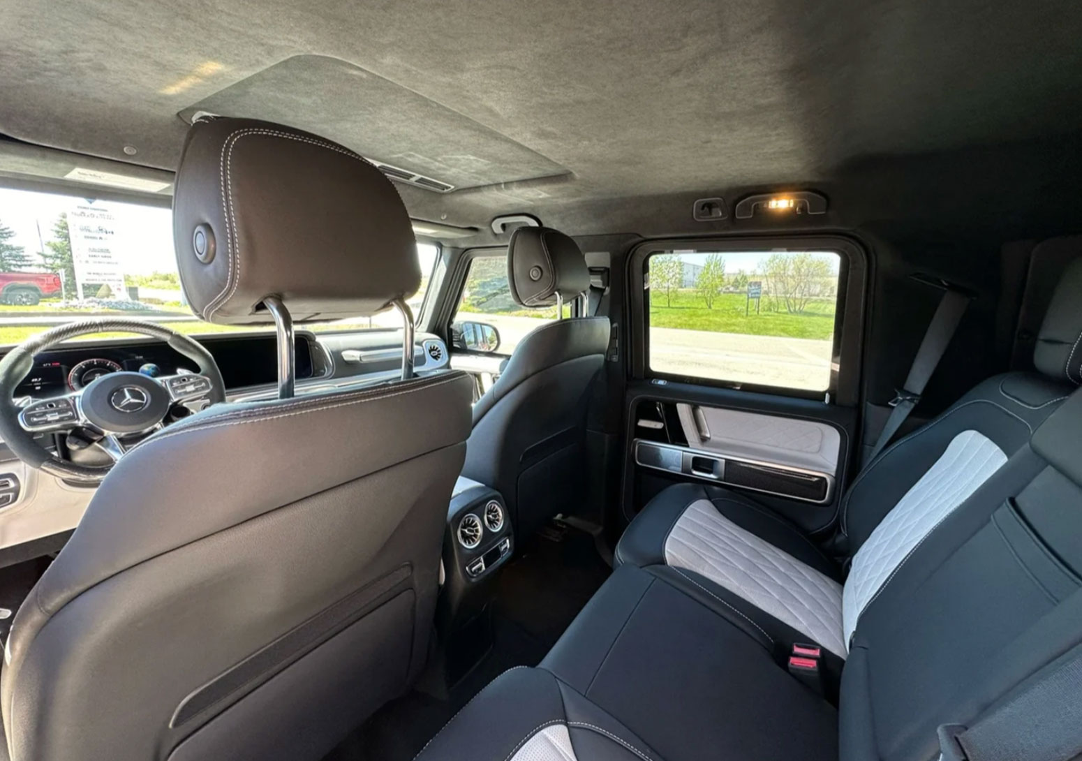 2024 Mercedes-Benz G63 AMG - Imagen 7