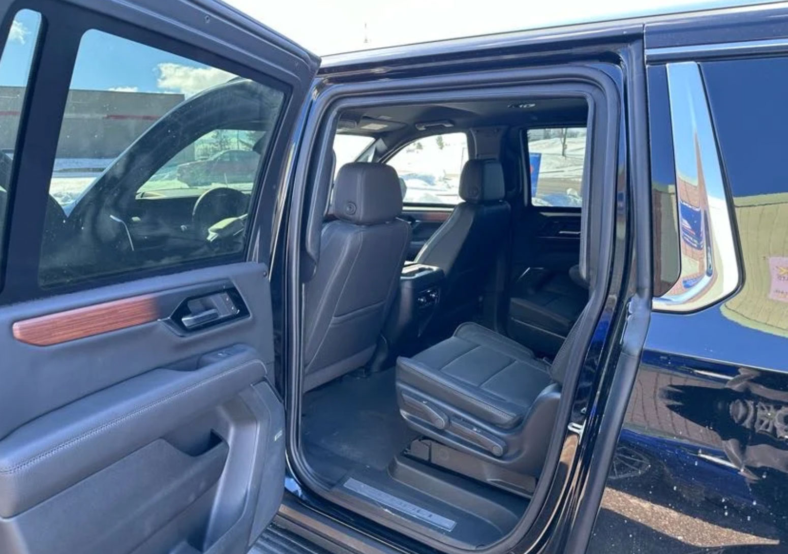 2025 GMC Yukon XL - Imagen 9