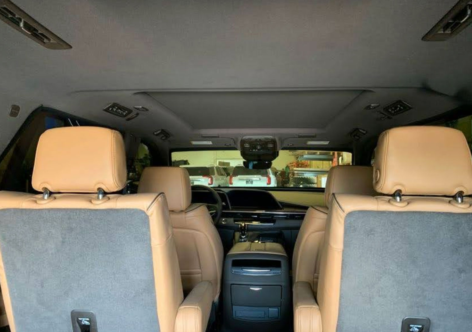 Cadillac Escalade (Beige Interior) - Imagen 9