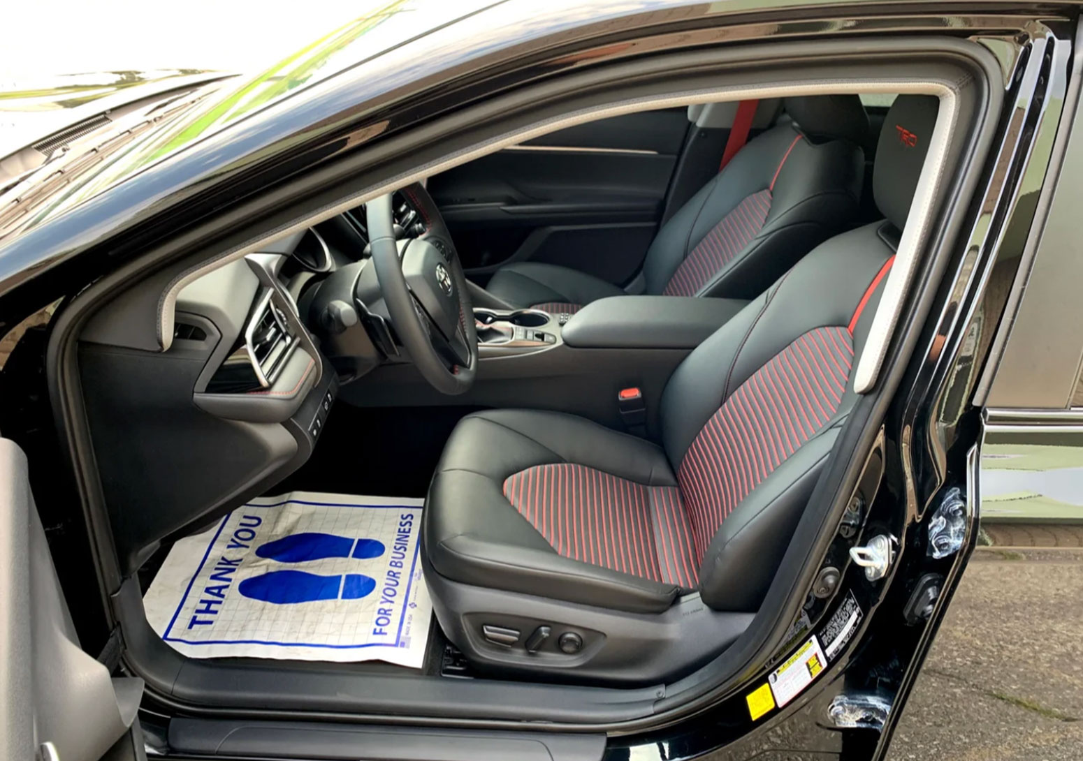 2024 Toyota Camry TRD - Imagen 10